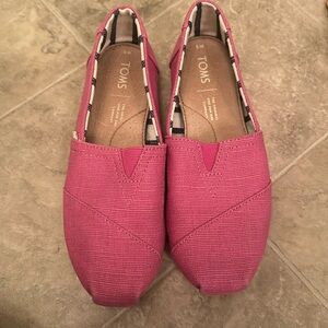 Women’s Pink Toms